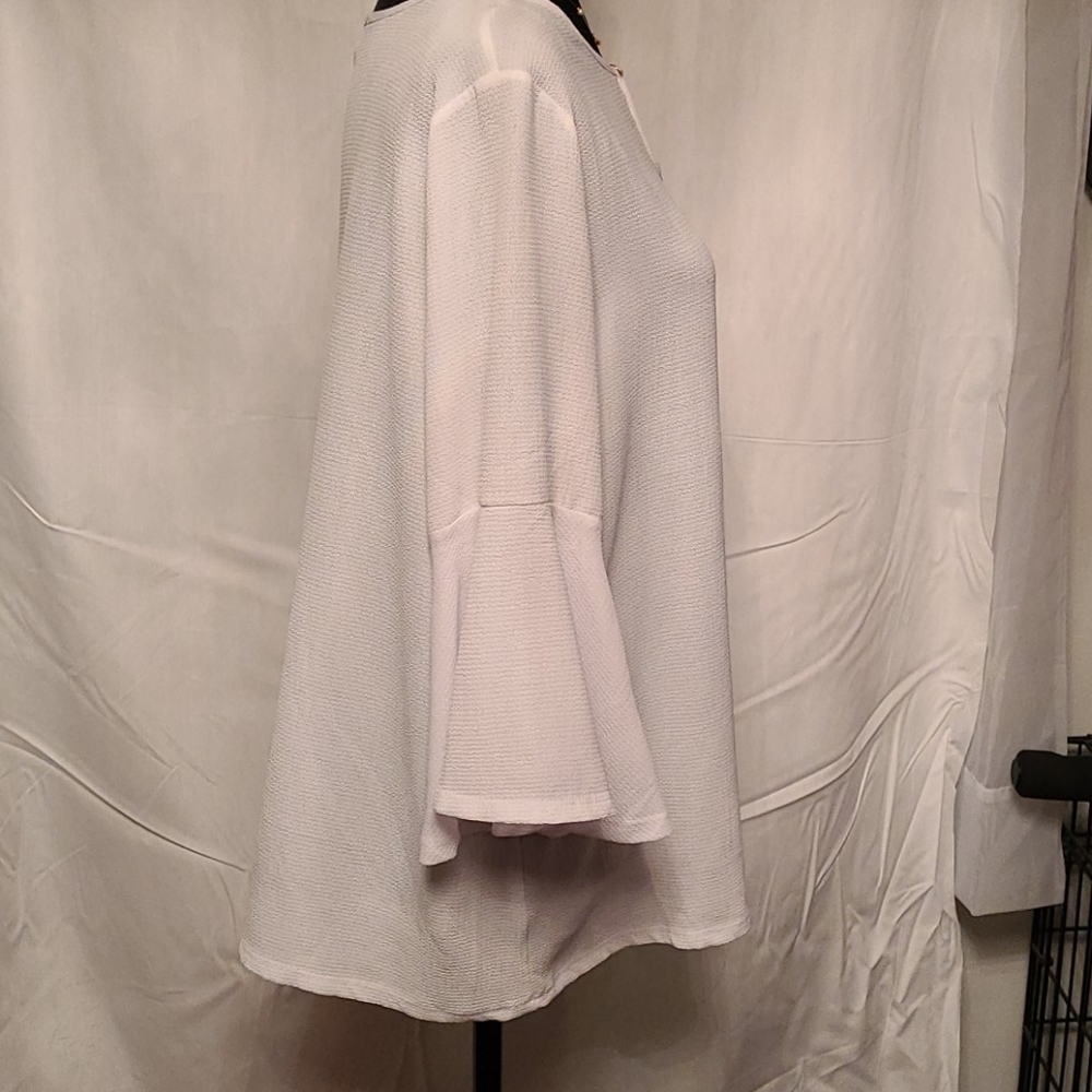 Blouse - Picture 3 of 8
